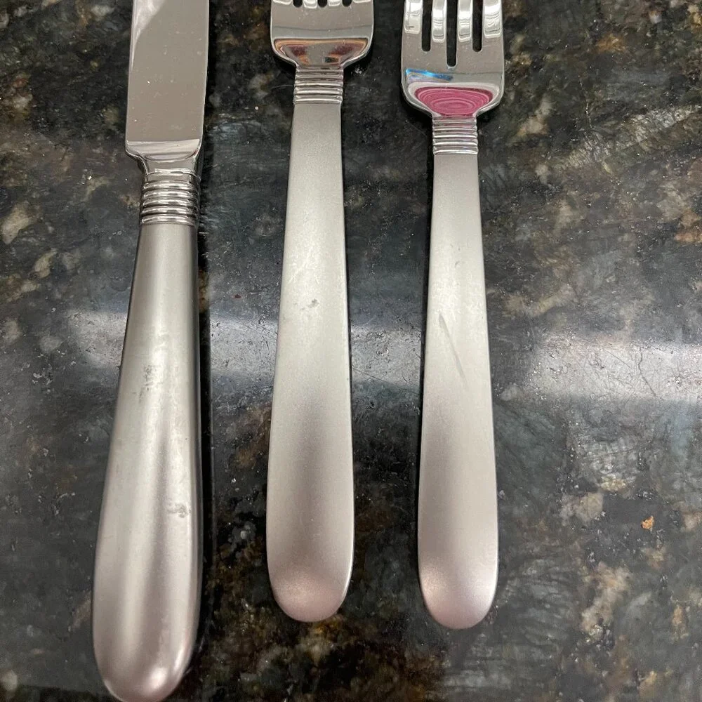 Oneida Austere 3 stainless Steel Flatware Pieces Knife & 2 forks